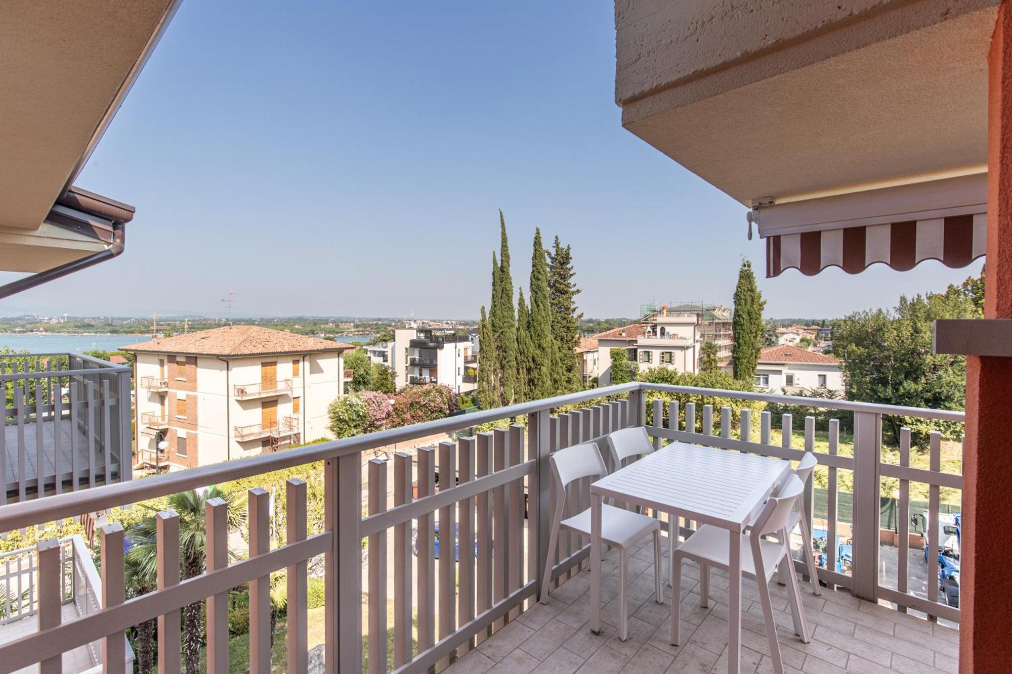Prestige Garda Home - Ai Cappuccini Peschiera del Garda Dış mekan fotoğraf